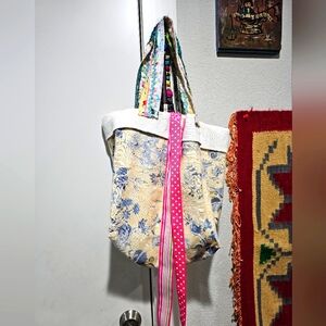 Haystacks tote bag